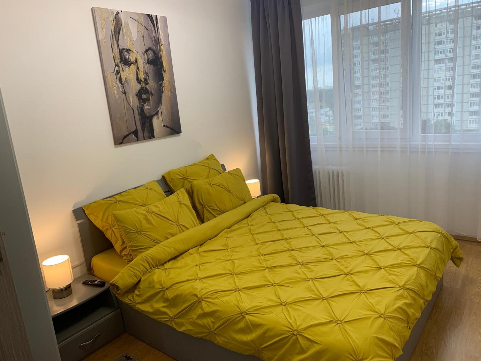 Victoriei Boulevard Private Apartment Brasov Exterior photo